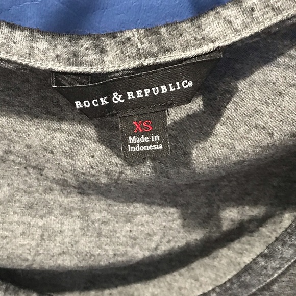 Rock & Republic women’s cutout scoopneck tee - Picture 6 of 11